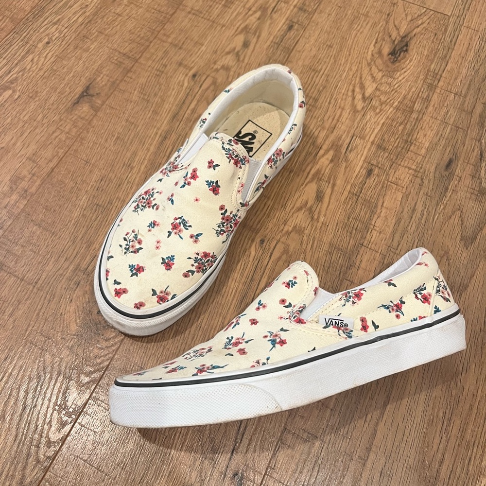 Vans Women’s 6
